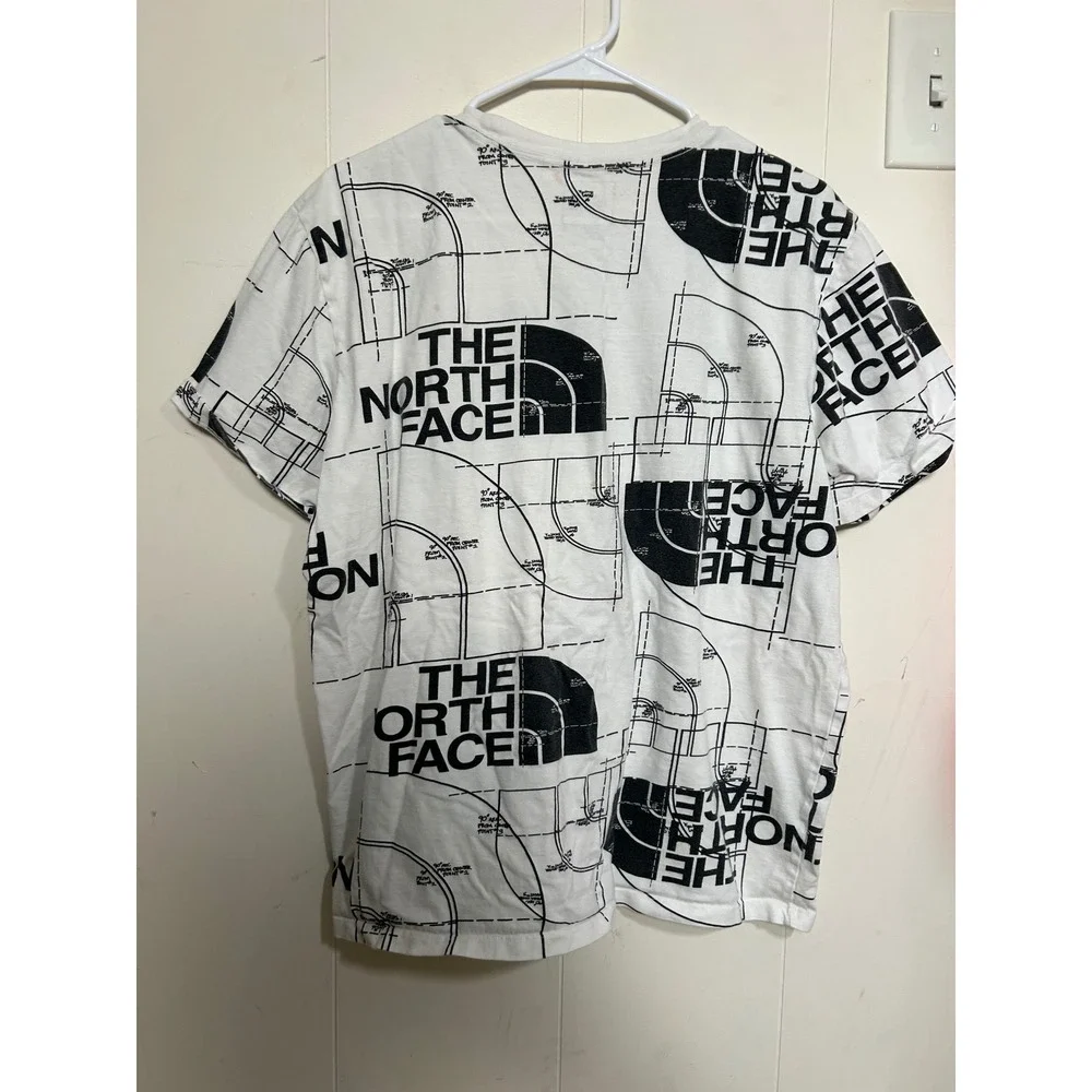 The North Face Mens White Graphic T-Shirt Large Gorpcore Streetwear *READ